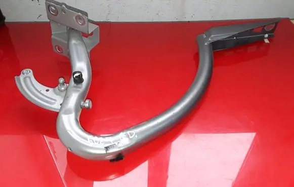 Audi A8 S8 D4 4H Tailgate/trunk/boot hinge 4H0827300D