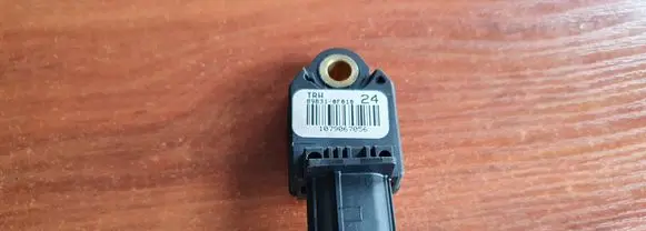 Toyota Verso Airbag deployment crash/impact sensor 898310F010