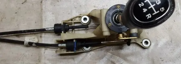 Mitsubishi Space Star Gear shifter/selector