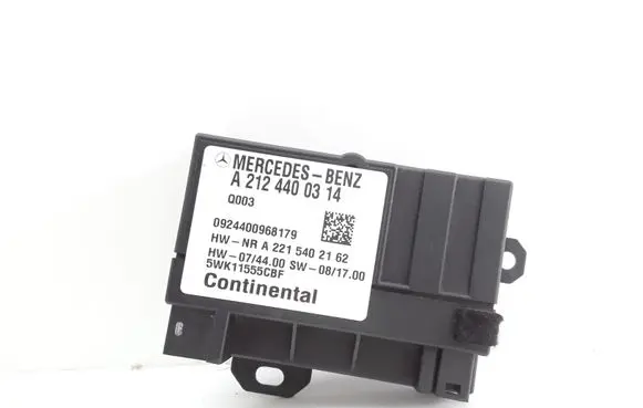 Mercedes-Benz E W212 Fuel injection pump control unit/module A2124400314