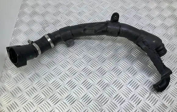 Audi Q3 8U Intercooler hose/pipe 5N0145840J 1K0145828 03L131111R