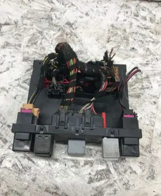 Audi A3 S3 8P Comfort/convenience module 8P0907279F