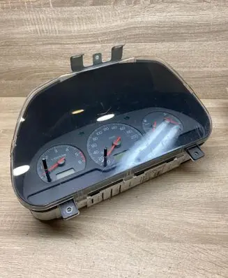 Volvo S40, V40 Speedometer (instrument cluster) 30889706D