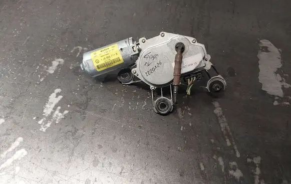 Volkswagen Golf IV Rear window wiper motor 1J6955711B 0390201541