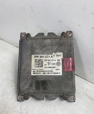 Volkswagen PASSAT B8 LED ballast control module 7PP941571A W003T25173
