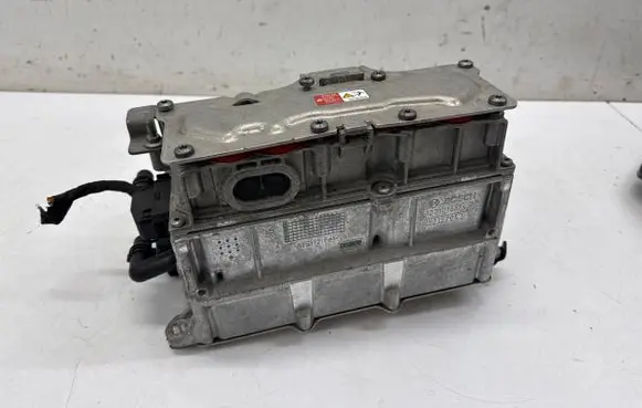 Volkswagen Multivan T7 Voltage converter inverter 7T0907070B