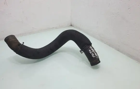 Nissan Qashqai+2 Engine coolant pipe/hose