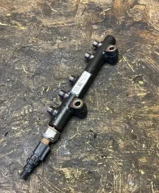 Peugeot 308 Fuel main line pipe 9804776780 161250642