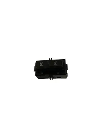 Volvo V70 Central locking switch button 31343100