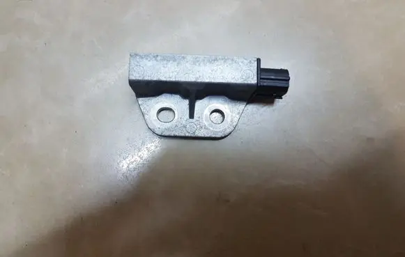 Nissan X-Trail T30 Airbag deployment crash/impact sensor