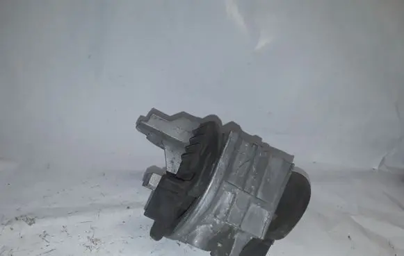 Peugeot 407 Engine mount bracket 326B96 PA111 NOTCODE