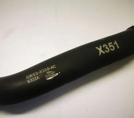 Jaguar XJ X351 Engine coolant pipe/hose AW938260AC S3JJA