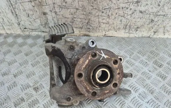 Audi A4 Allroad B8 Rear wheel hub