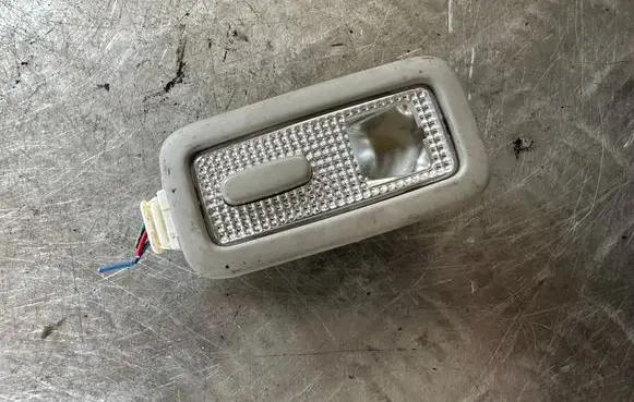Peugeot 3008 I Front seat light 9674191077