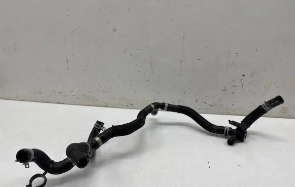 Ford Kuga III Engine coolant pipe/hose 318652523