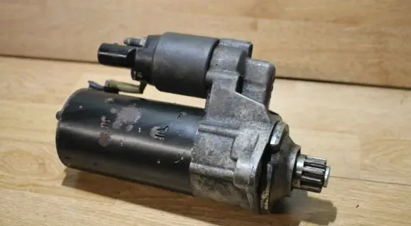 Volkswagen PASSAT B6 Starter motor