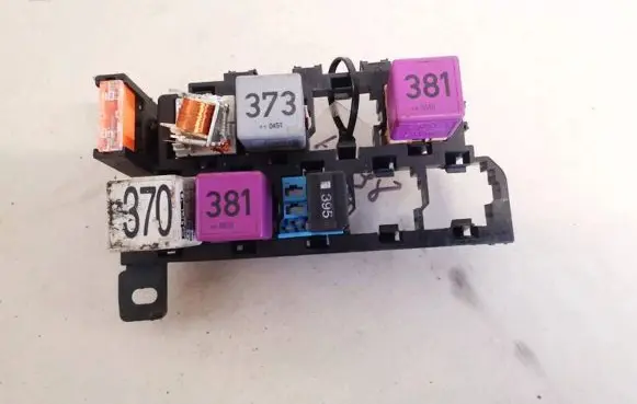 Audi A6 S6 C6 4F Fuse box set 4f0937503