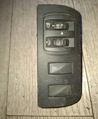 Renault Scenic III - Grand scenic III Headlight level height control switch 648450001R