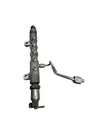 Lexus IS 220D-250-350 Fuel main line pipe