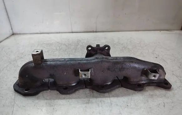 Ford Kuga II Exhaust manifold