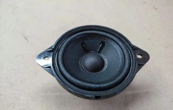 Audi A4 S4 B8 8K Parcel shelf speaker 8K9035709