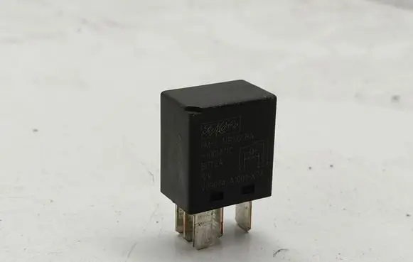 Land Rover Discovery 3 - LR3 Other relay 061471C