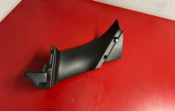 BMW iX Tailgate/trunk side cover trim 7954142 51497954142