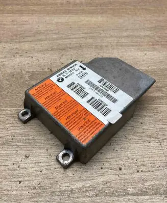 BMW 5 E34 Airbag control unit/module 8372521