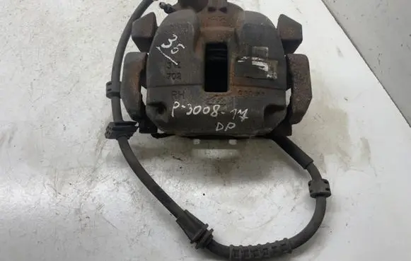 Peugeot 3008 II Front brake caliper