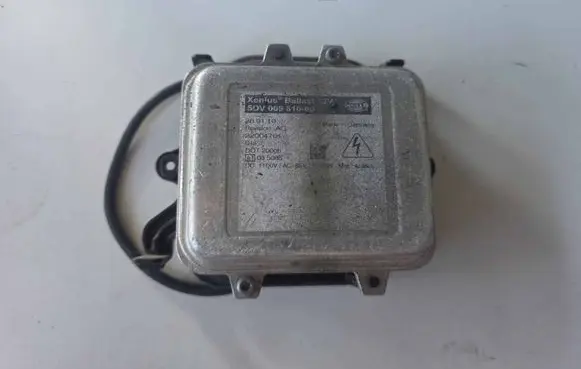 Skoda Octavia Mk2 (1Z) Headlight ballast module Xenon 5DV009610