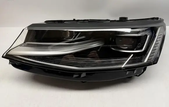 Volkswagen Transporter - Caravelle T7 Headlight/headlamp 7T1941081A