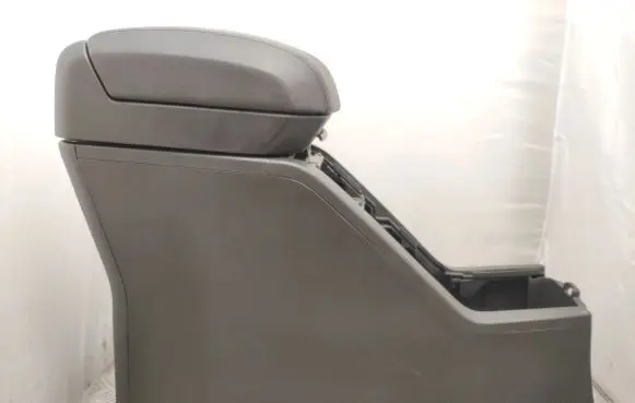 Chevrolet Captiva Armrest