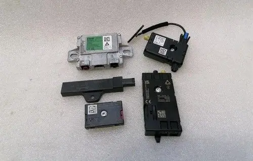 BMW M4 G82 G83 Aerial antenna switch 9878658