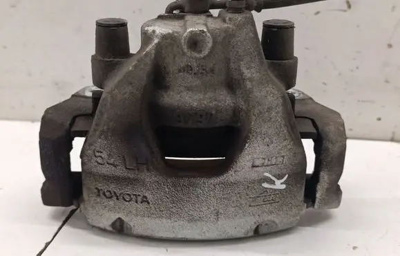 Toyota Yaris XP210 Front brake caliper