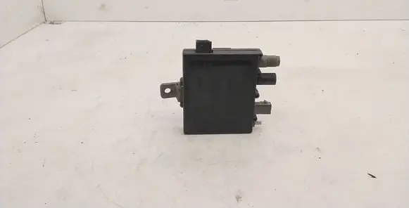 BMW 3 E46 Aerial antenna amplifier 65258377817 17670