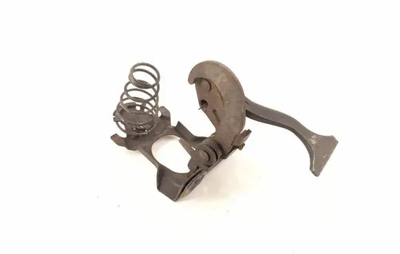 Mercedes-Benz CLK A208 C208 Engine bonnet/hood lock/catch 2028800464 2088870127