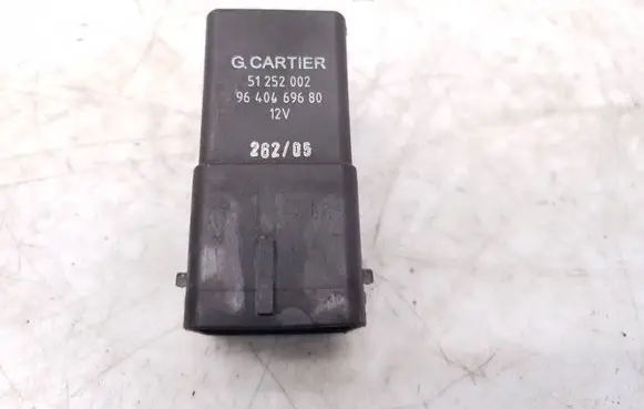Peugeot 307 CC Glow plug pre-heat relay 51252002 9640469680
