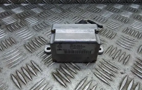 Volkswagen Multivan T5 ESP acceleration yaw rate sensor 7E0907655A 10098503024