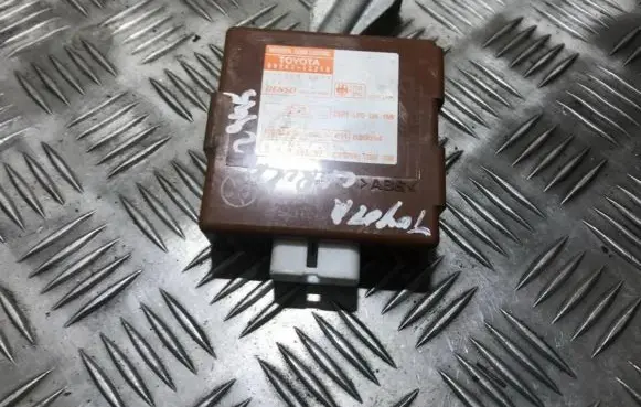 Toyota Corolla E110 Door control unit/module 8974112210 89741-12210