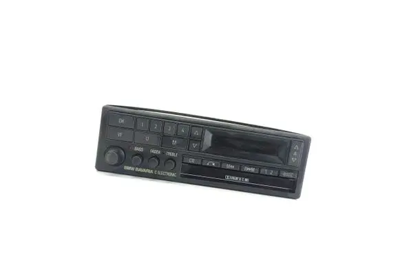 BMW 5 E34 Radio/CD/DVD/GPS head unit 7533923
