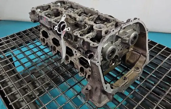 Audi Q7 4L Engine head 079103374AT IMPRK1458553