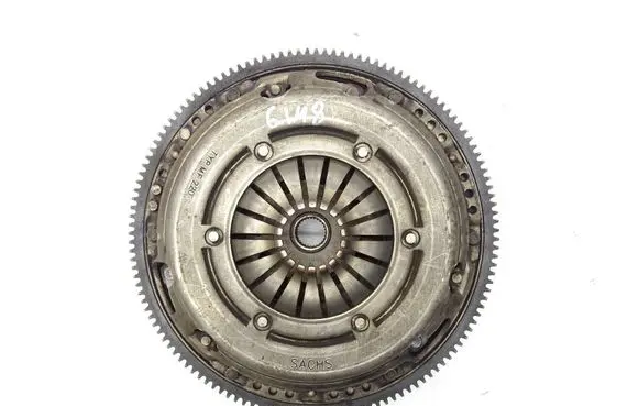 Volkswagen Golf VI Clutch set kit 03F141025