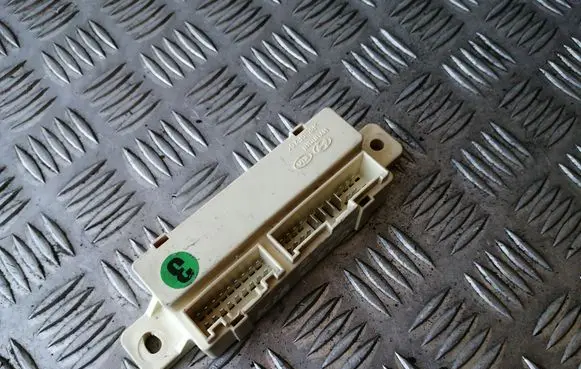KIA Ceed Door central lock control unit/module 919402H130