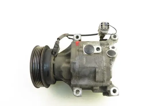 Toyota Corolla Verso E121 Air conditioning (A/C) compressor (pump) 2473002190