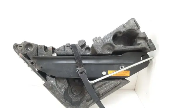 Audi Q7 4L Lift Jack 7L0011031 4L0012112C