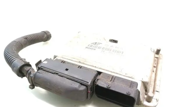 Volkswagen Sharan Engine control unit/module 038906019FC 0281010751