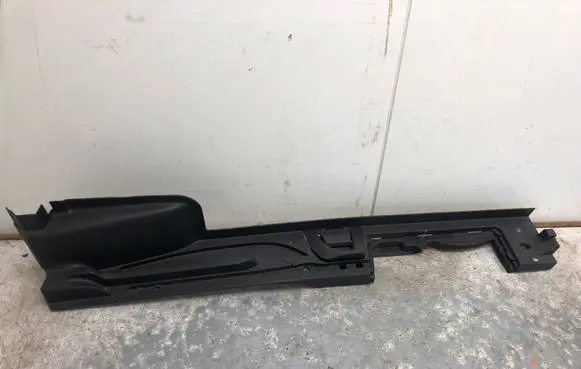 Volkswagen PASSAT B8 Parcel shelf load cover mount bracket 3G9858831