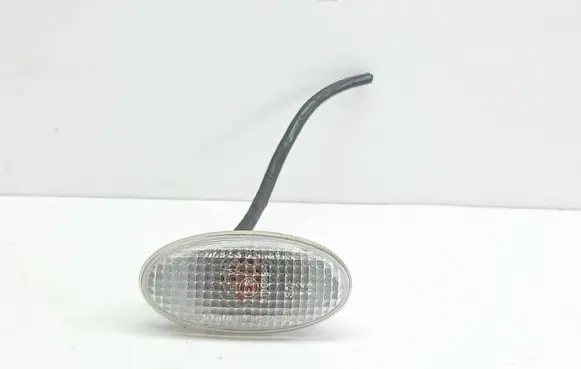 Mazda 3 I Front fender indicator light P2829