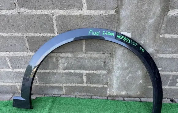 Audi Q4 Sportback e-tron Front arch trim 4KE853718F