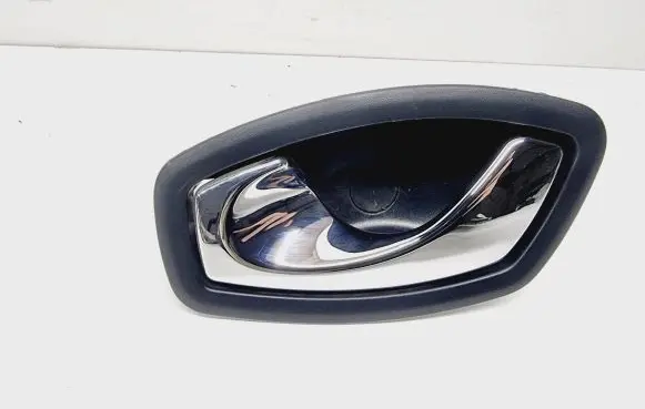 Renault Captur Front door interior handle 826730001R